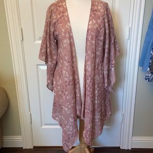 Blush Floral Kimono